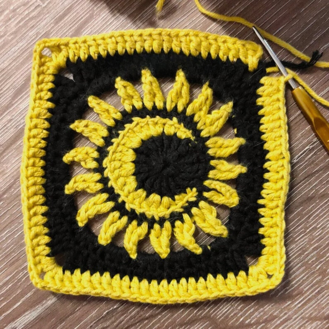 Sun And Moon - Crochet Pattern